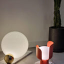Petals Glass Table Lamp - LUUGAA