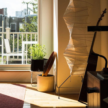 Akari Floor Lamp - LUUGAA