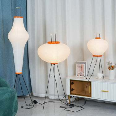 Akari Floor Lamp - LUUGAA