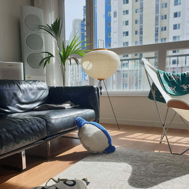 Akari Floor Lamp - LUUGAA