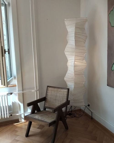Akari Floor Lamp - LUUGAA