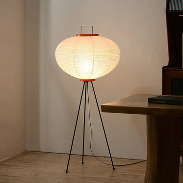Akari Floor Lamp - LUUGAA