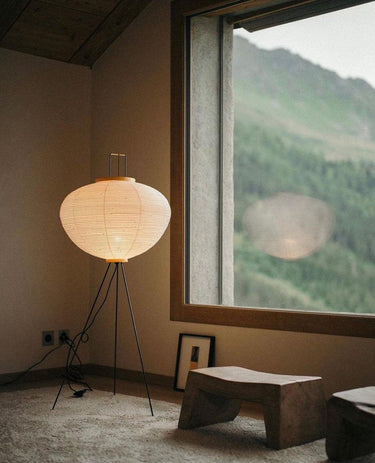 Akari Floor Lamp - LUUGAA