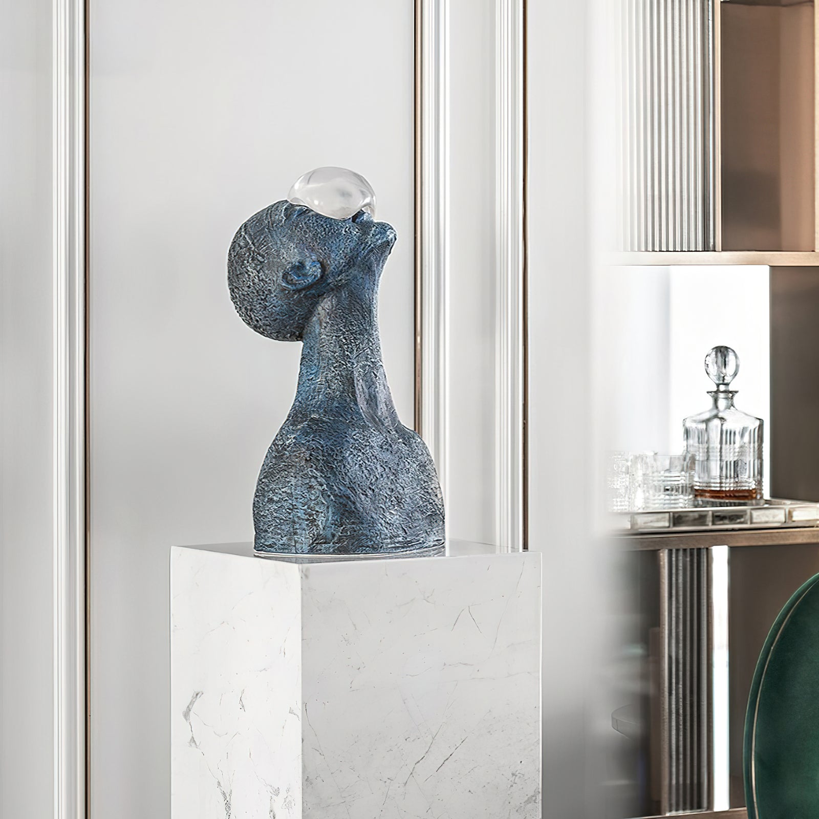 Atlas Guardian Sculpture Table Ornaments – LUUGAA