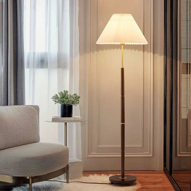 Axya Vintage Pleated Floor Lamp - LUUGAA