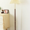 Axya Vintage Pleated Floor Lamp - LUUGAA