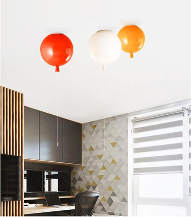 Balloon Ceiling Light - LUUGAA