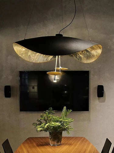Black Wheel Pendant Light - LUUGAA