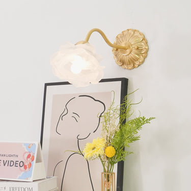 Brass Rose Wall Light - LUUGAA
