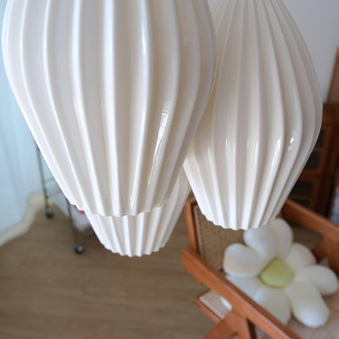 Ceramic Ribbed Pendant light - LUUGAA