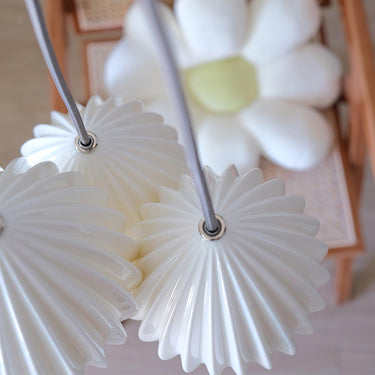Ceramic Ribbed Pendant light - LUUGAA