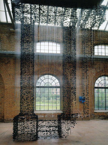 Charcoal Chandelier - LUUGAA