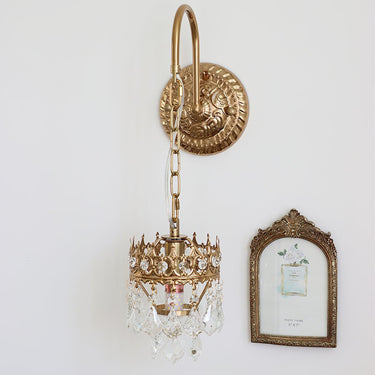 Crystal Crown Sconce - LUUGAA