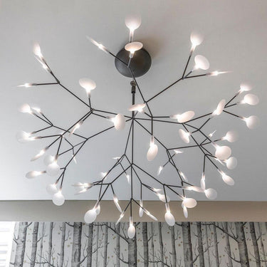 Falling Cherry Blossoms Chandelier - LUUGAA