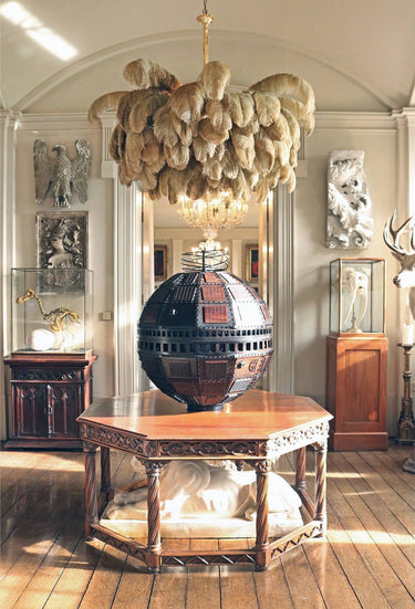 Feather Chandelier - LUUGAA