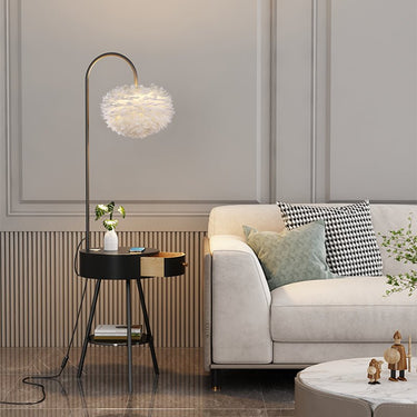 Feather Floor Lamp - LUUGAA