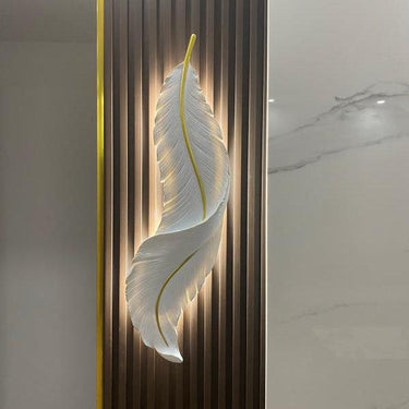 Feather Wall Lamp - LUUGAA