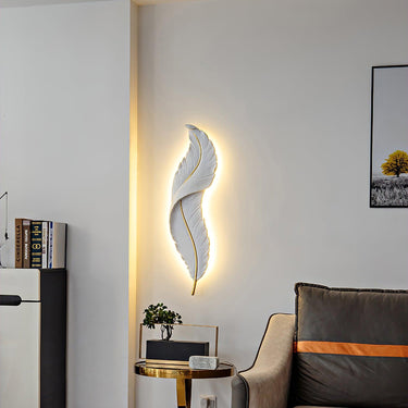 Feather Wall Lamp - LUUGAA