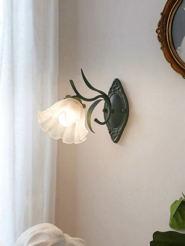Flared Wall Lamp - LUUGAA