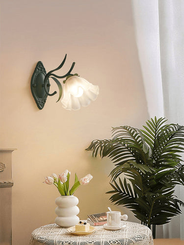 Flared Wall Lamp - LUUGAA