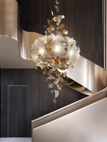 Flying Flowers Fluttering Chandelier - LUUGAA