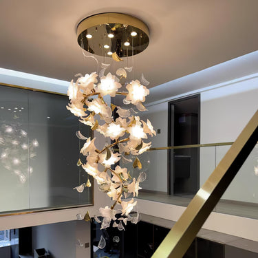 Flying Flowers Fluttering Chandelier - LUUGAA