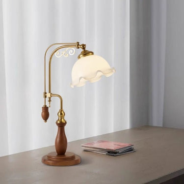 French Floral Table Lamp - LUUGAA