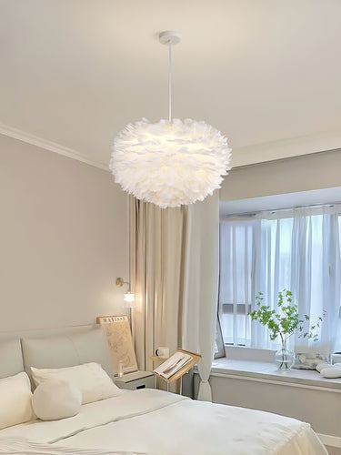 Goose Feathers Pendant Lamp - LUUGAA