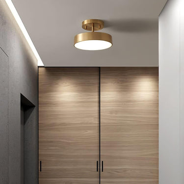 Hero Rotating Ceiling Lamp - LUUGAA