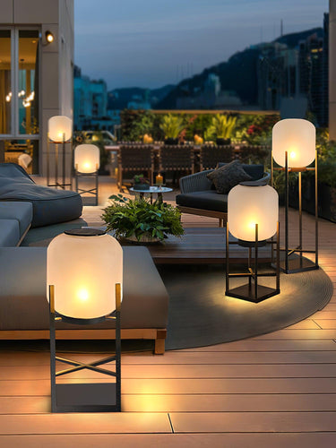 Lantern Outdoor Floor Lamp - LUUGAA