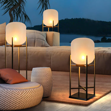 Lantern Outdoor Floor Lamp - LUUGAA