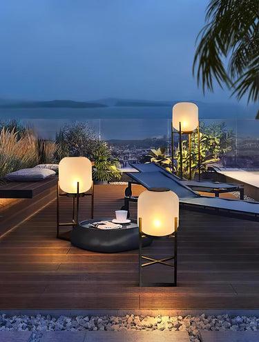 Lantern Outdoor Floor Lamp - LUUGAA