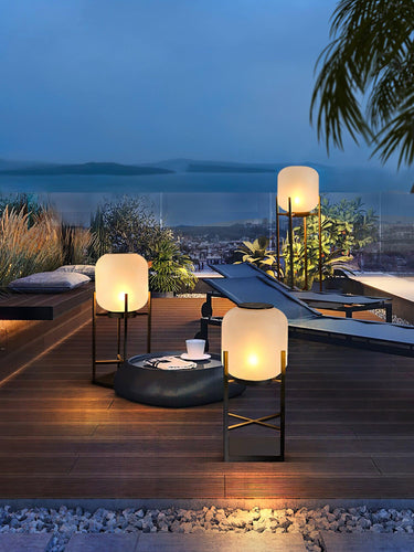 Lantern Outdoor Floor Lamp - LUUGAA