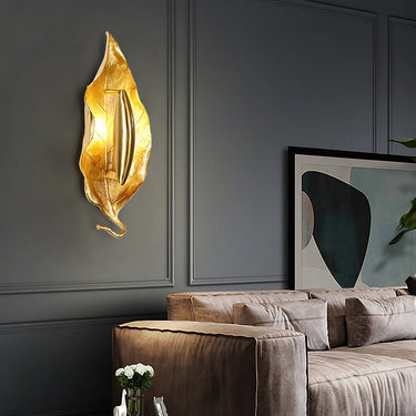 Leaf Brass Wall Lamp - LUUGAA
