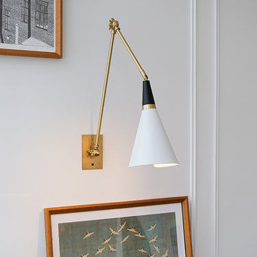 Magari Wall Lamp - LUUGAA