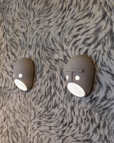 Mask Wall Light - LUUGAA