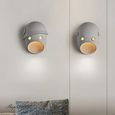 Mask Wall Light - LUUGAA