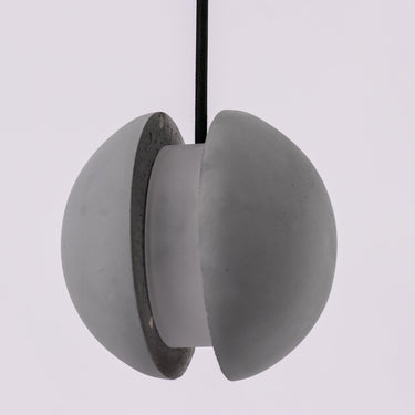 Moon Concrete Pendant Lamp - LUUGAA