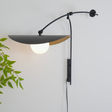 Myrna Wall Light - LUUGAA