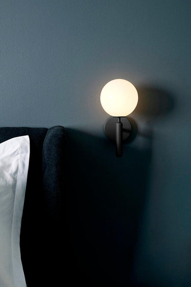 Nordica Wall Lamp - LUUGAA