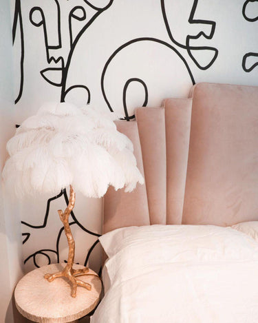 Ostrich Feather Table Lamp - LUUGAA