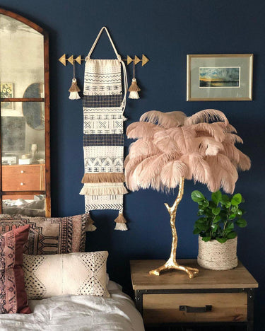Ostrich Feather Table Lamp - LUUGAA