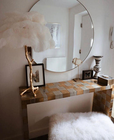 Ostrich Feather Table Lamp - LUUGAA