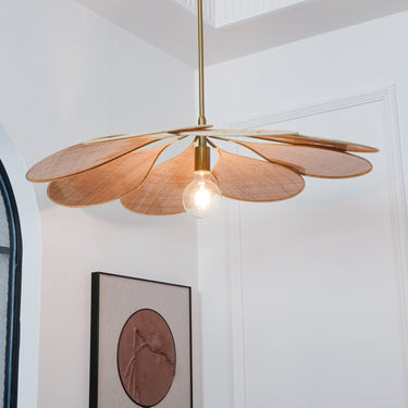Petals Bloom Rattan Pendant Lamp - LUUGAA