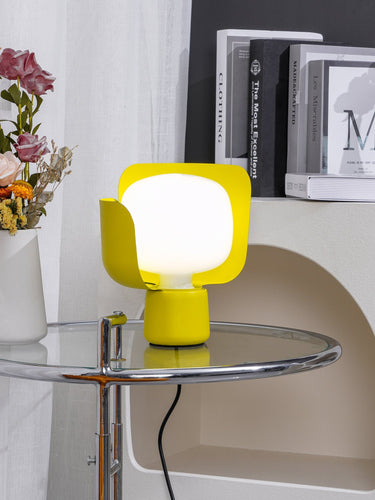 Petals Glass Table Lamp - LUUGAA