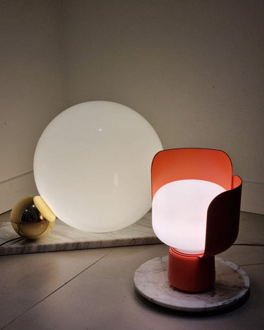 Petals Glass Table Lamp - LUUGAA