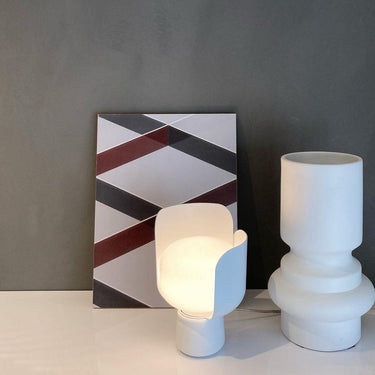 Petals Glass Table Lamp - LUUGAA
