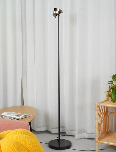 Pivot Ease Floor Lamp - LUUGAA