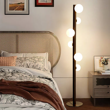 Planeta Wood Floor Lamp - LUUGAA
