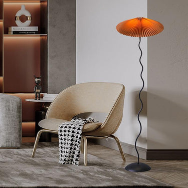 Pleated Lampshade Floor Lamp - LUUGAA